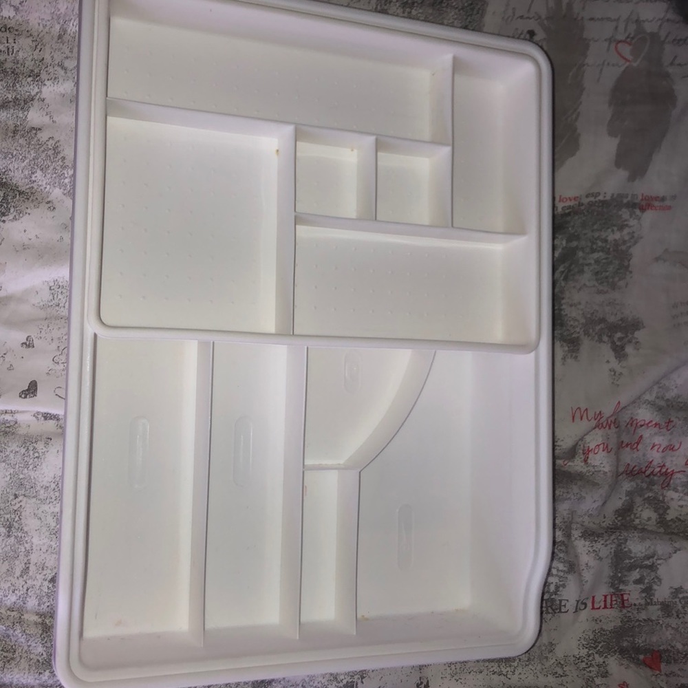 Desk drawer organizer